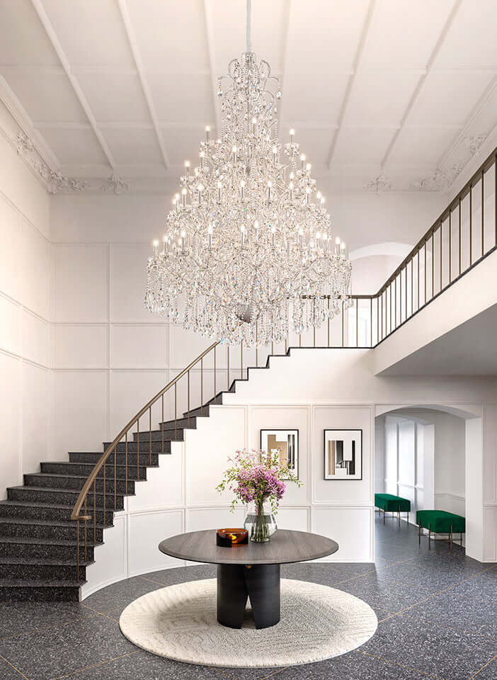 Masiero Aqaba Maria Theresa Kronleuchter Groß Ø170cm Höhe250cm 65Leuchten mit funkelnden Kristallen