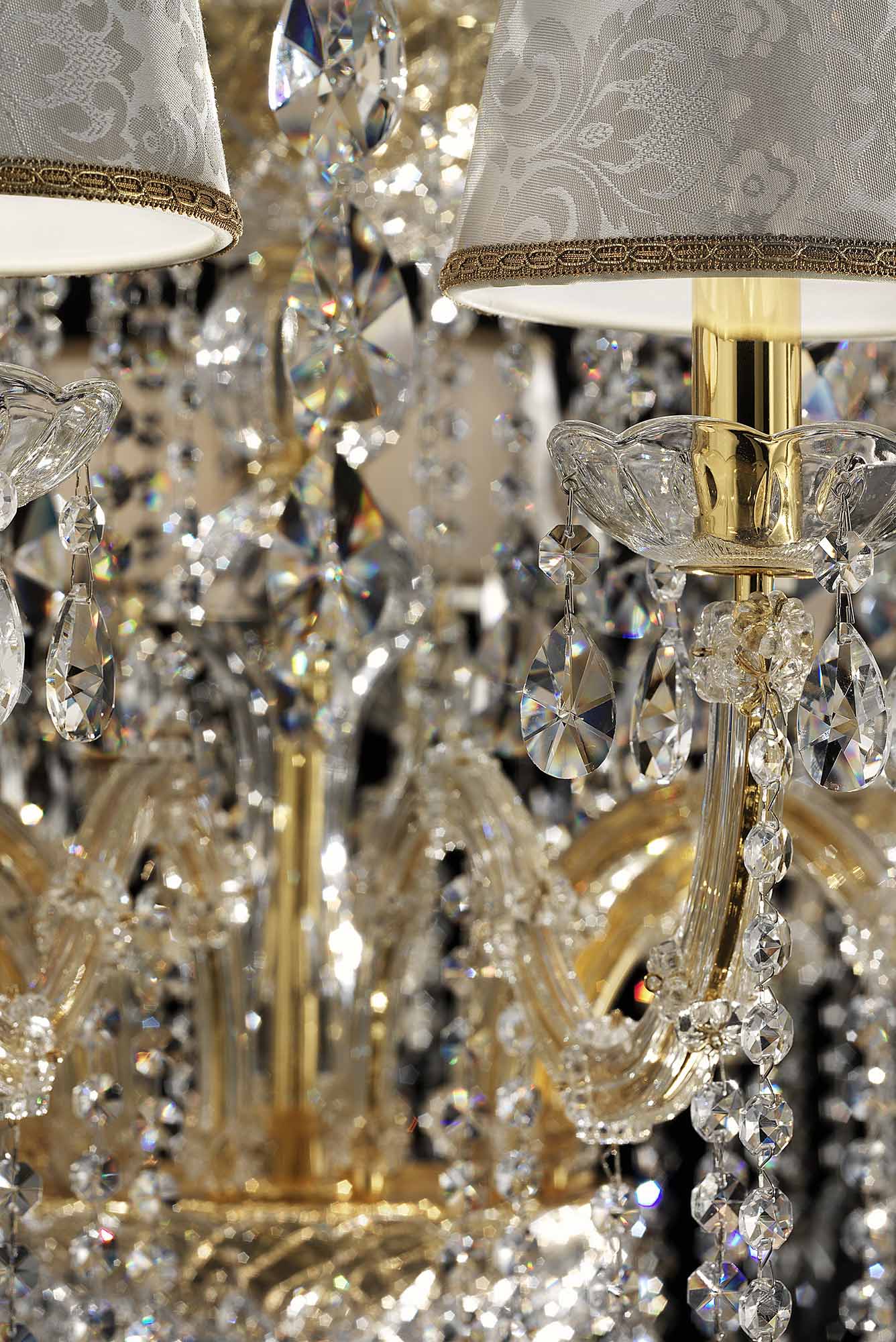 Masiero Maria Theresa Kronleuchter Ø80cm 12+6 Leuchten mit funkelnden Kristallen Gold Farben